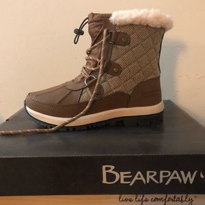Bear paw Winter Boots